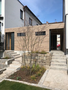 Scheuermann-Naturstein-Showroom-Blockstufen-13
